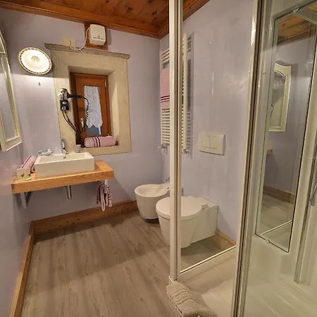 La Dormeuse מלון דירות 3*