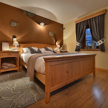 מלון דירות La Dormeuse 3*