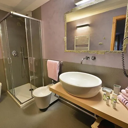 La Dormeuse מלון דירות 3*